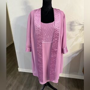 Dana Kay Lavender Dress with Matching Sheer Cardigan. Size 20W